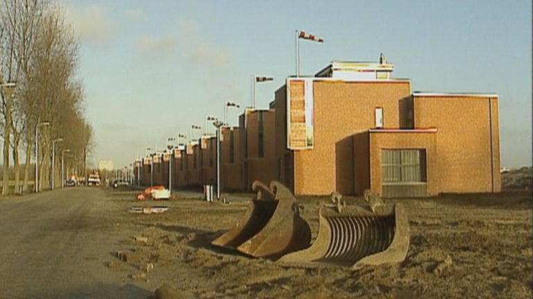 Van vliegveld tot woonwijk: Ypenburg bestaat dertig jaar