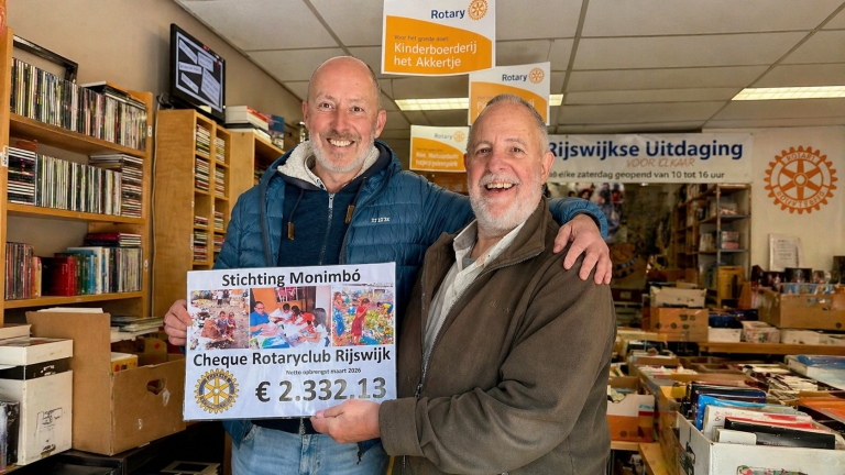 Boekopbrengst van 2332 euro voor project voor straatkinderen in Nicaragua