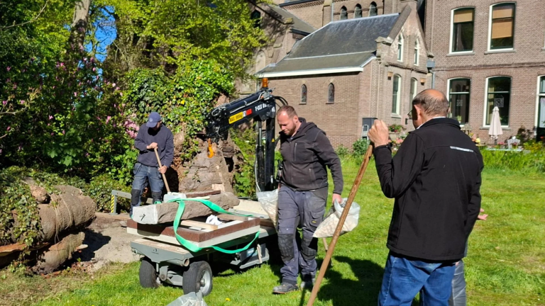 Nieuw monument maakt eerste 4 mei-herdenking in Stompwijk mogelijk