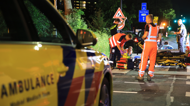 Wegwerker zwaargewond bij aanrijding op Prinses Beatrixlaan in Rijswijk