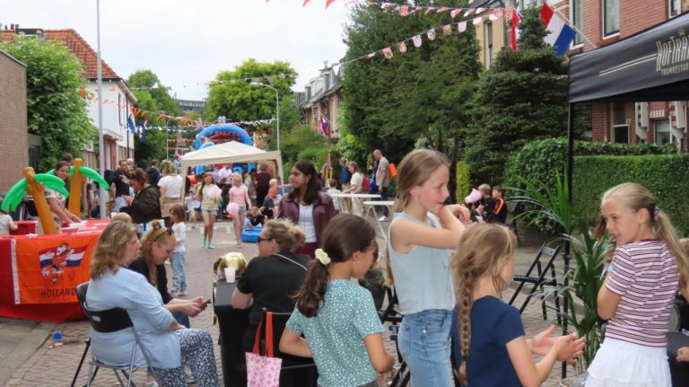 Straatspeeldag Vrijburgstraat Voorburg viert 31e editie met spel, creativiteit en buurtgezelligheid