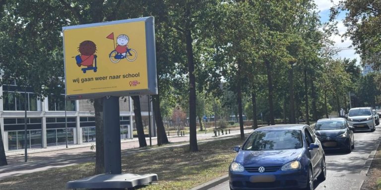 Scholen weer van start, gemeente Rijswijk vraagt aandacht voor verkeersveiligheid