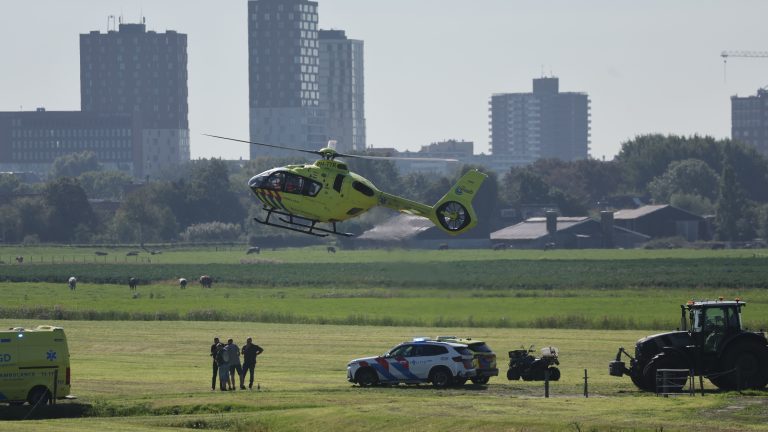 Man gewond bij ongeval met machine aan Bovenmeerweg