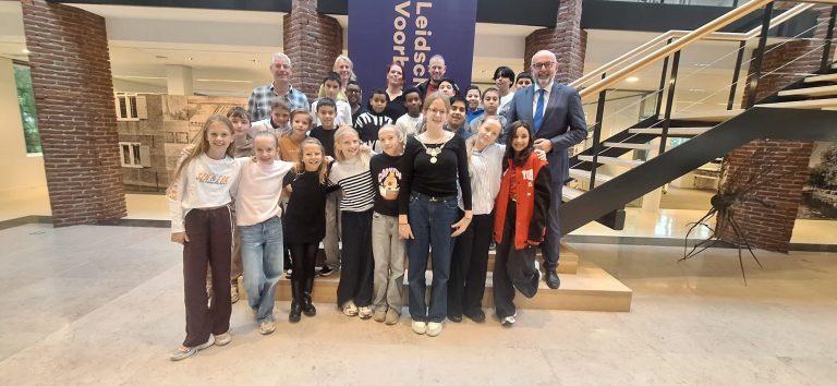 Leerlingen van De Trampoline ontbijten met burgemeester in Leidschendam-Voorburg