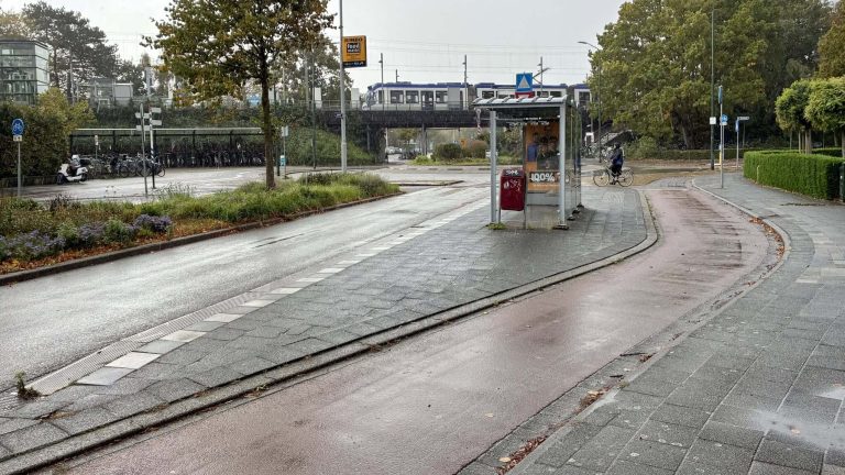 Oosteinde in Voorburg vijf dagen deels afgesloten door werkzaamheden