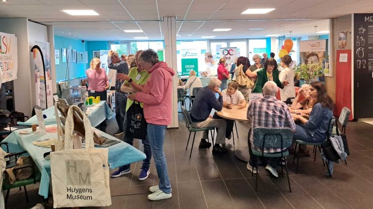 Vrijwilligersmarkt trekt bijna 170 bezoekers naar De Plint