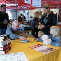 Rijswijkse Boekenmarkt trekt veel publiek