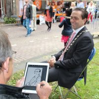 Amateurspalet legt burgemeester digitaal vast