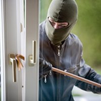 Nietsontziende inbreker verschaft zich toegang in woning Oud Rijswijk
