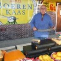 Opbouw van de Home made market in Oud Rijswijk