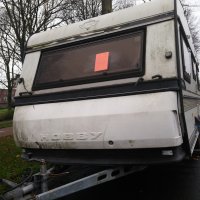 Weescaravan in Rijswijk