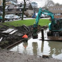 Nieuwe bestrating en beschoeiing