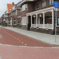 Bussen op trambaan Haagweg, meer ruimte voor auto s