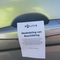 Politie handhaaft het parkeerveerbod