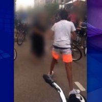 Drie getinte mannen beroven jonge hardloper(15) van telefoon