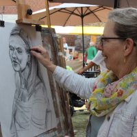 Zonnige kunstmarkt in oud Rijswijk