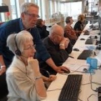 Rijswijkers aan de slag op computer of tablet