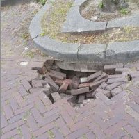 Sinkhole in Rijswijkse Emmastraat gedicht