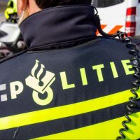 Arrestant neemt de benen