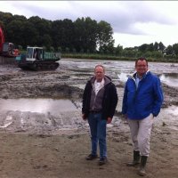 Wethouder Van der Meij op locatie zwemvijver Wilhelminapark