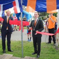 Burgemeesters openen Sionfeest met waterspektakel