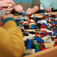 Wie bouwt de mooiste legocreatie?