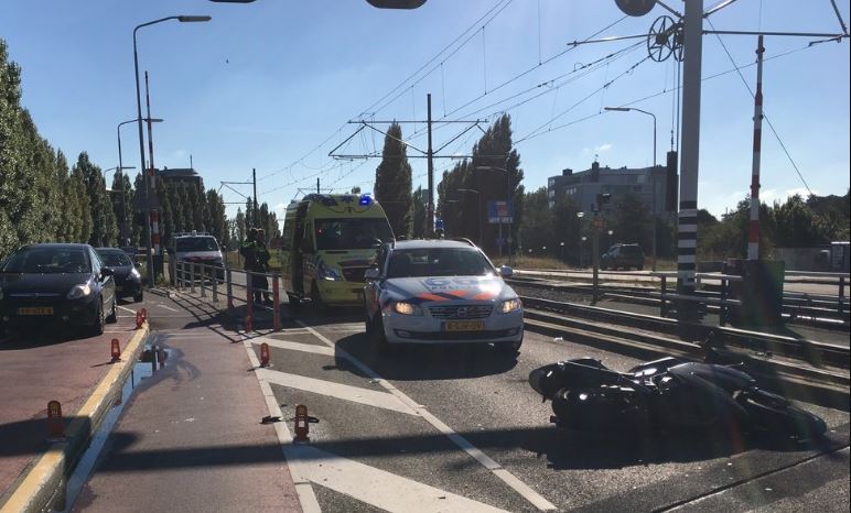 Motor aangereden op Hoornbrug