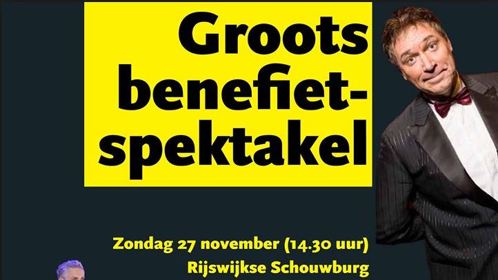 Sjaak Bral in actie met burgemeester Michel Bezuijen