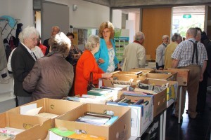 Rijswijkse boekenmarkt steunt Rijswijks Jeugd Theater