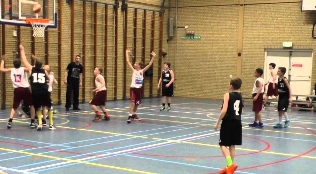 Gratis basketbal clinic voor kids bij Lokomotief