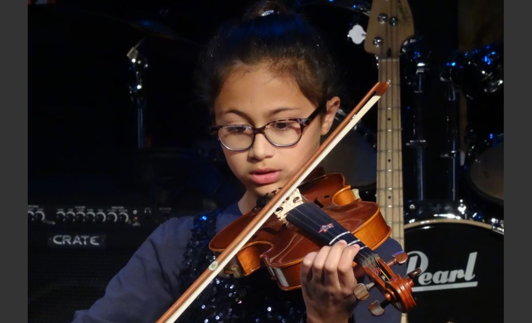 Leerlingen Trias met musici Tollens Ensemble 
