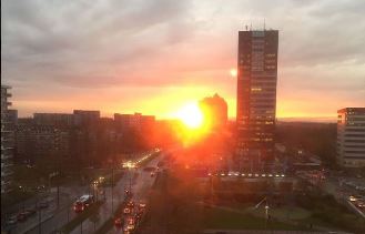 Zonnig einde van de maandag in Rijswijk