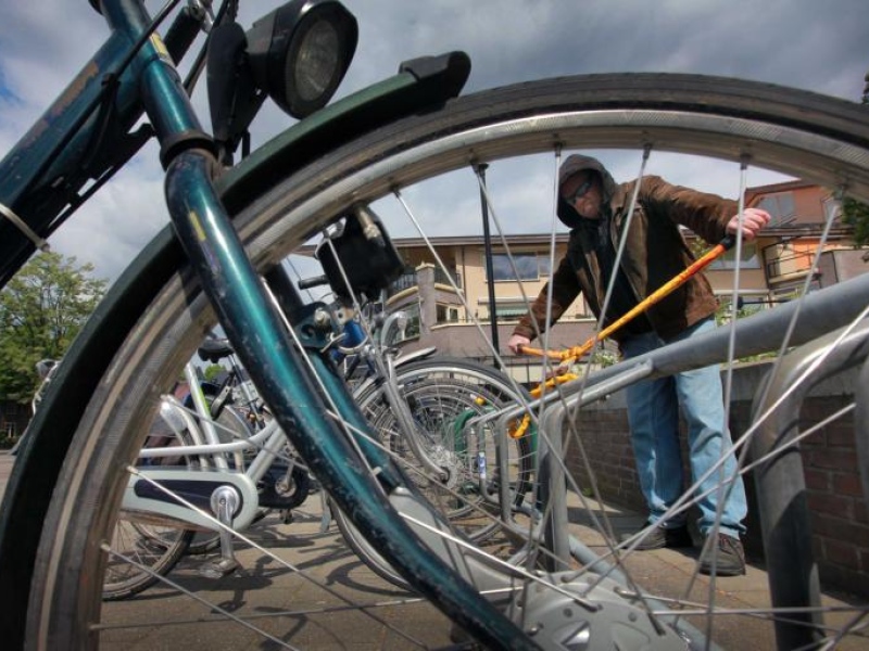 In 10 seconden fiets in Cromvliet gestolen