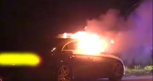 Weer autobrand in de Tulpstraat