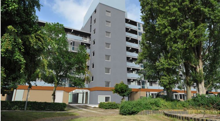 Grootonderhoud flat Mgr. Bekkerslaan in volle gang