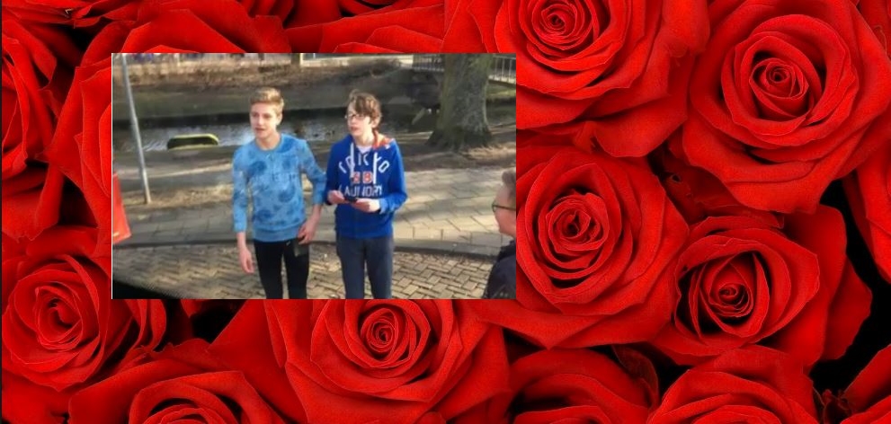 Rozen op Valentijnsdag voor Rijswijkse Brandweer