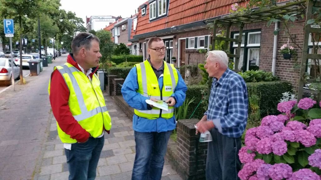 Buurt Preventieteam Oud Rijswijk zorgt voor geel op straat