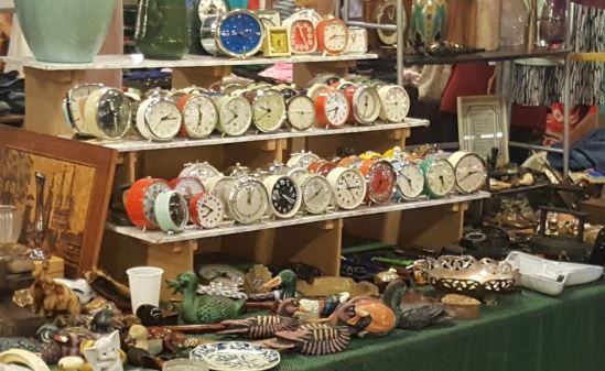 Neuzelbeurs, grootste koopjesbeurs van regio