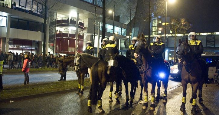 31-jarige Rijswijker aangehouden  voor rellen ADO