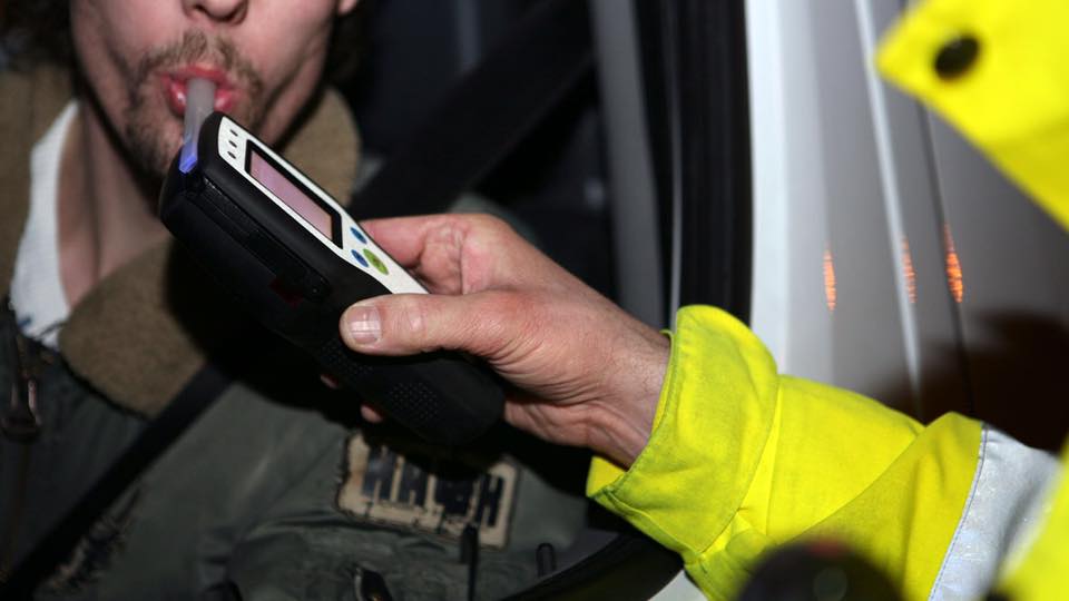 Dronken bestuurder twee keer in één nacht aangehouden