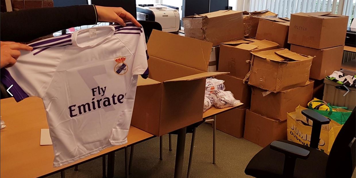 Grote partij namaakkleding onderschept