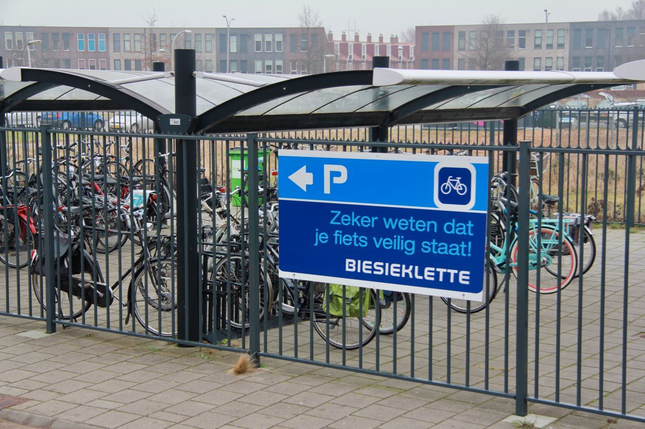 Meer mensen in bijstand, maar er stromen ook uit naar werk