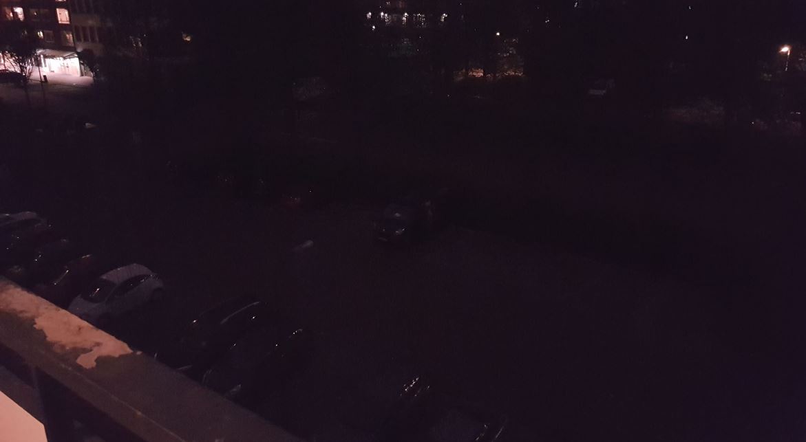 Vrouw durft niet meer over straat !!