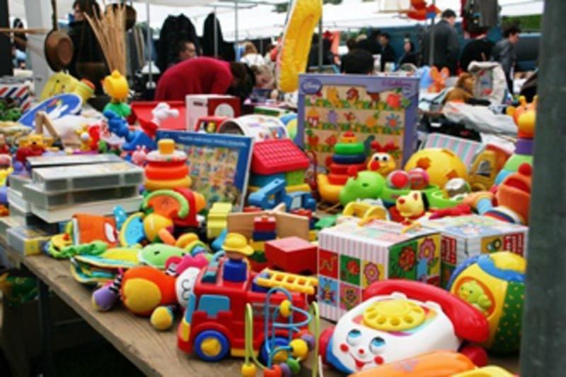 Kinderrommelmarkt Pijnacker: eerst kaartje kopen!