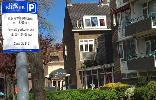 Winkelcentrum Oud Rijswijk schept duidelijkheid in parkeerbeleid.