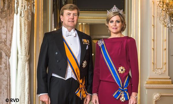 Maak een nieuwe kroon voor de koning