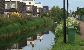 Kleine boten mogen door de Strijp en Reijnerwatering