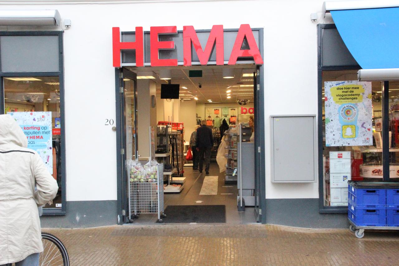 HEMA Herenstraat is weer open