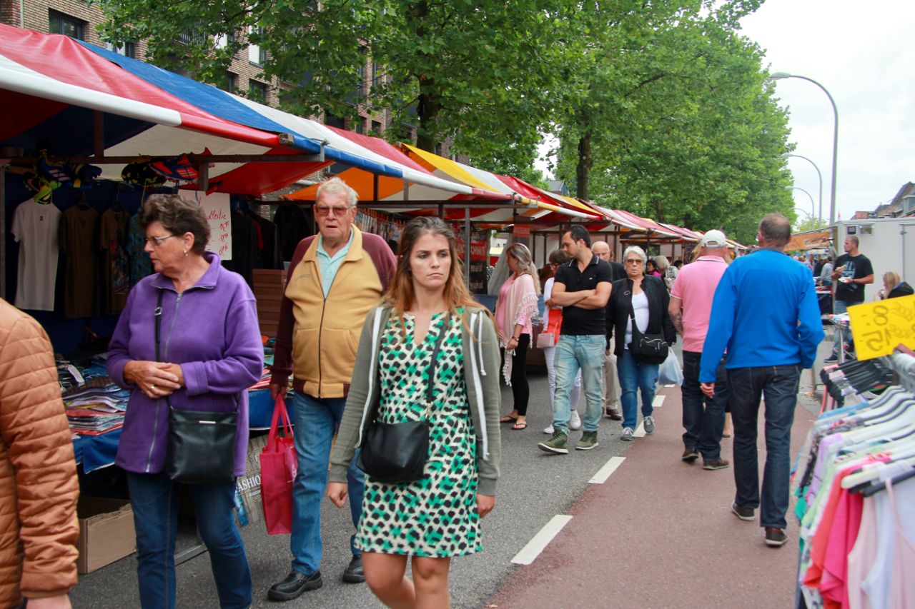 Gezellige Jaarmarkt in het centrum van Pijnacker