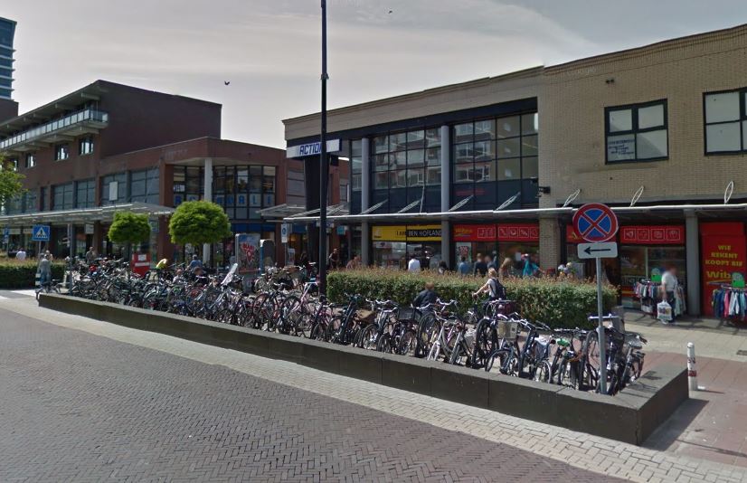 Te weinig fietsenrekken bij de Action